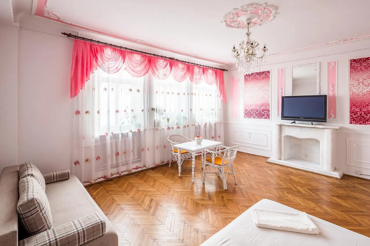Krakivska Street Apartment Lviv