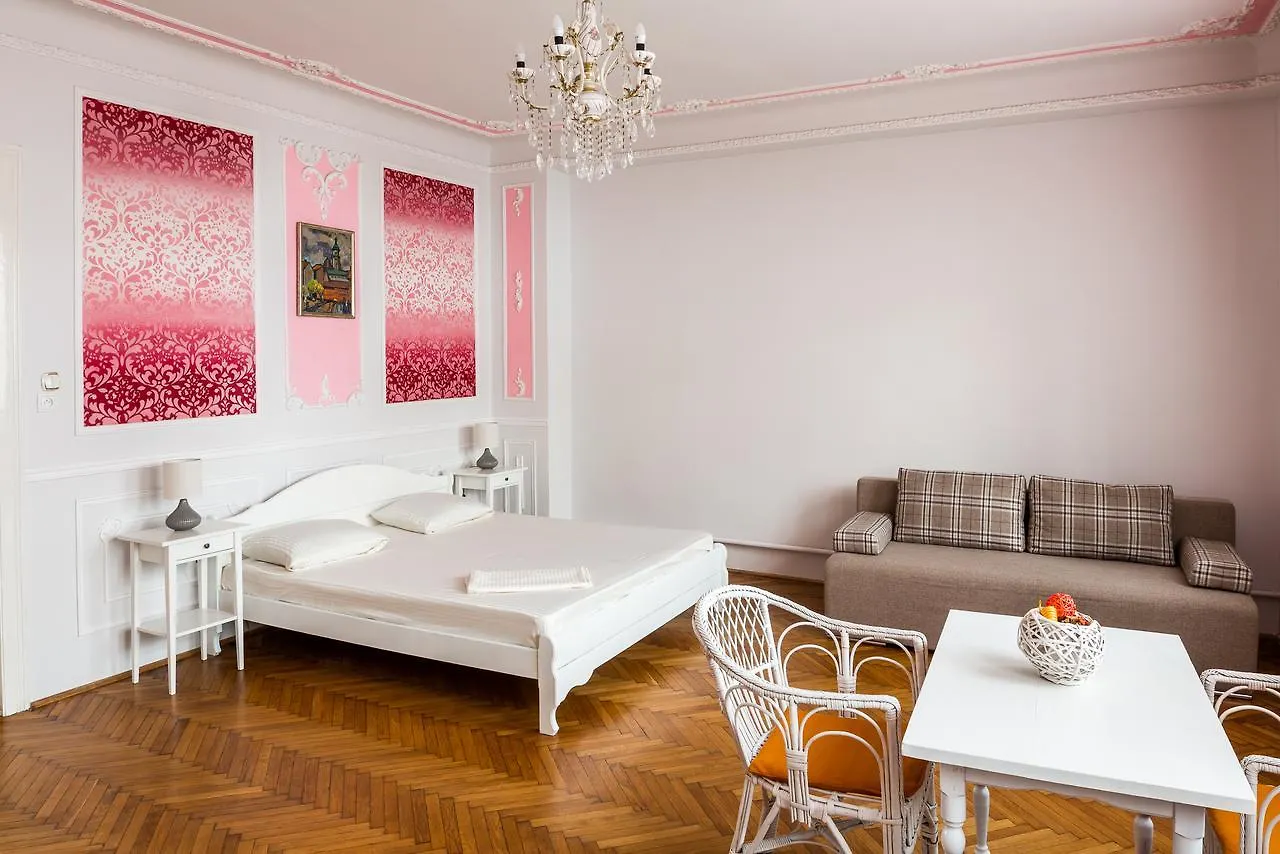 Krakivska Street Apartment Lviv