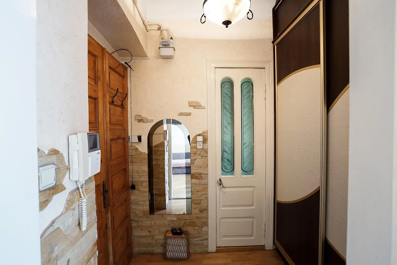 Krakivska Street Apartment Львов